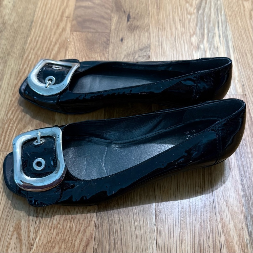 Stuart Weitzman Black Patent Leather Silver Buckle Peep Toe Flats Sz 6 - Picture 4 of 6